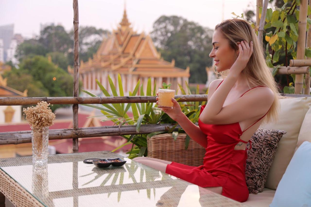 Palace Gate Hotel & Resort By Ehm Phnom Penh Zewnętrze zdjęcie